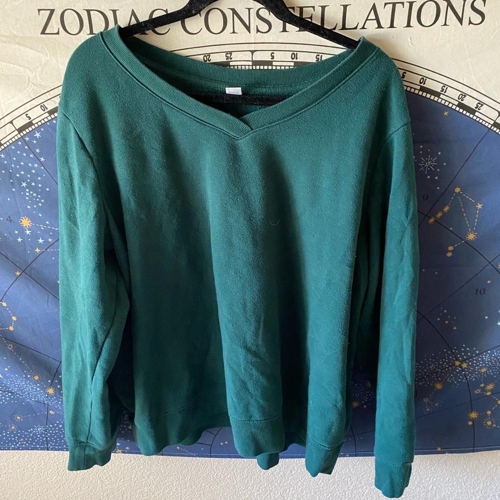 3/$30 💓 Old Navy Green Sweatshirt